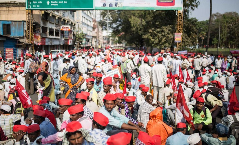Thousands of farmers started the morcha from CBS Chowk in Nashik on March 6. Image courtesy: PARI