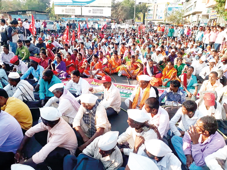The farmers, who started from Nashik with a plan to reach city on Feb 27, halted at Ambewada after walking for 14 hours